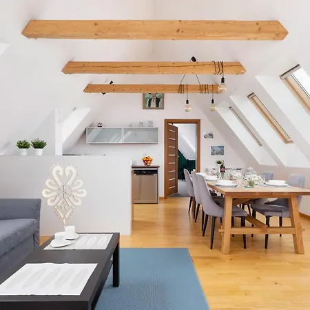 Apartment Apartament Rysy Droga Do Daniela By Renters *